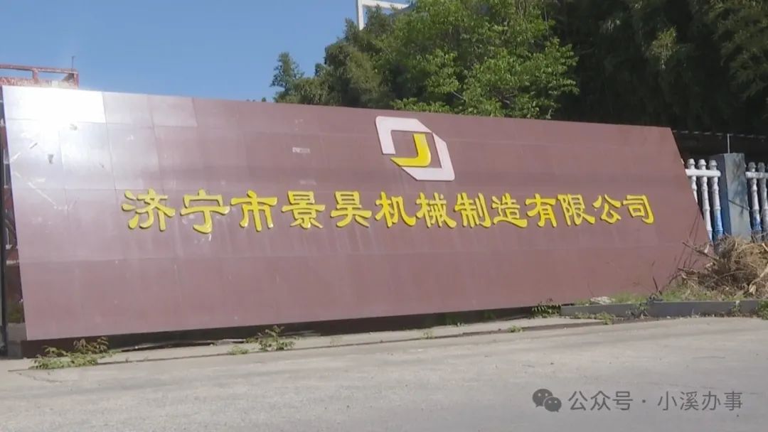 DƬ